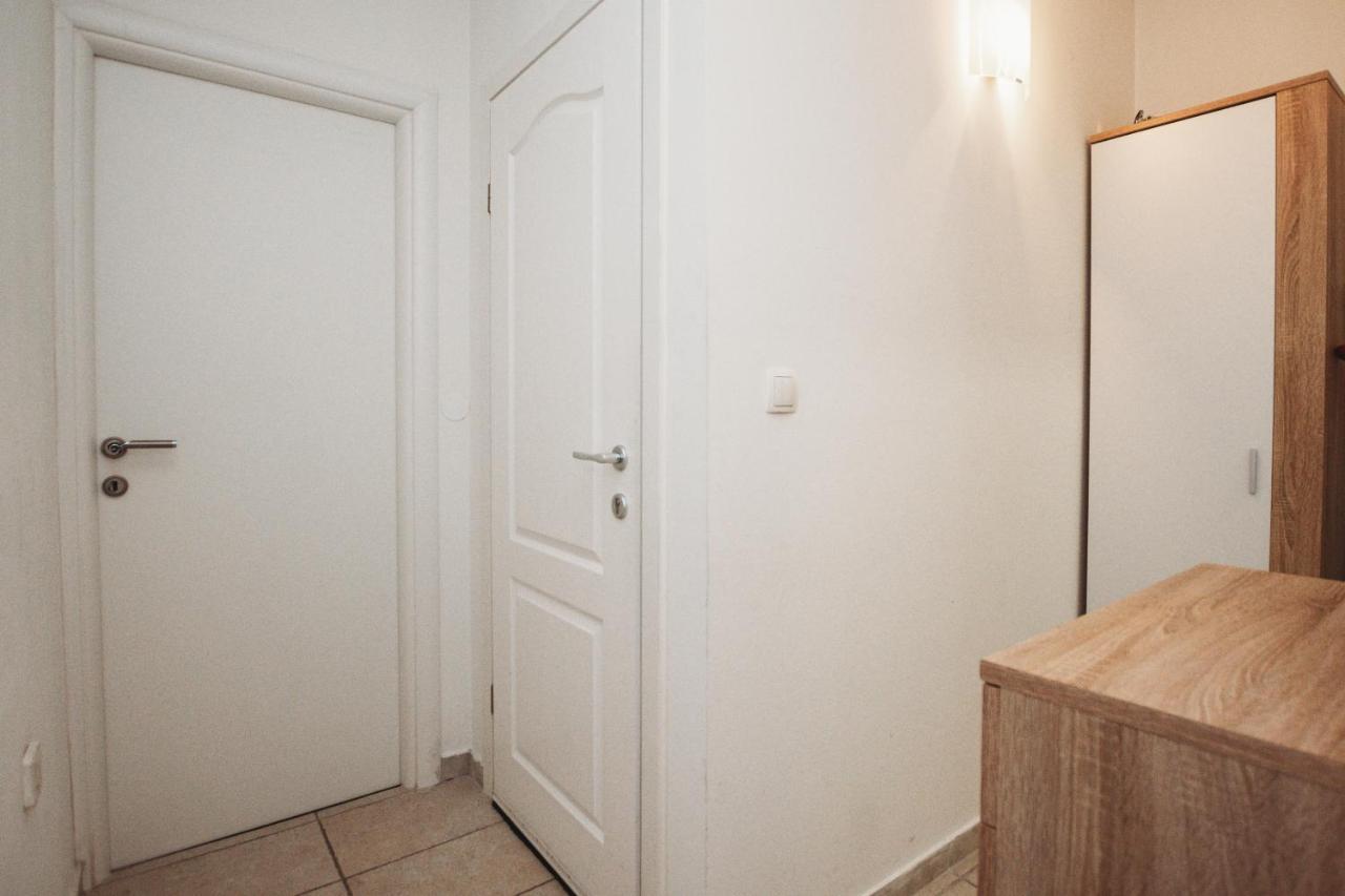 Double And Single S Apartments Zadar Extérieur photo